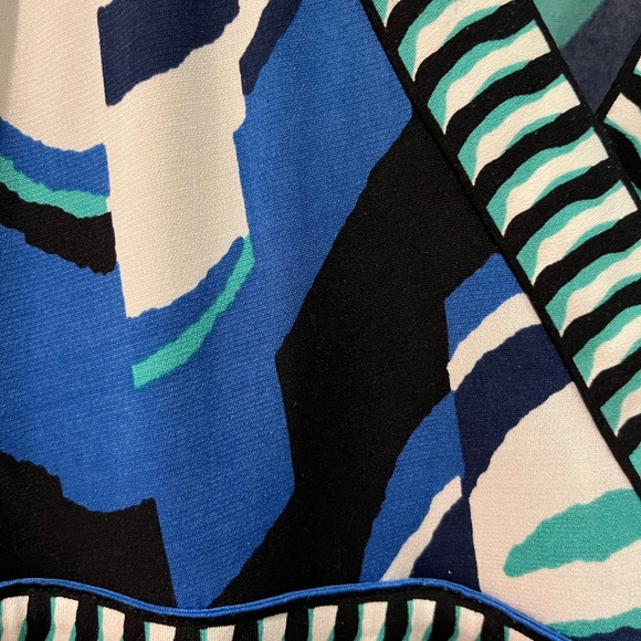 BCBG wrap dress - Picture 3 of 3